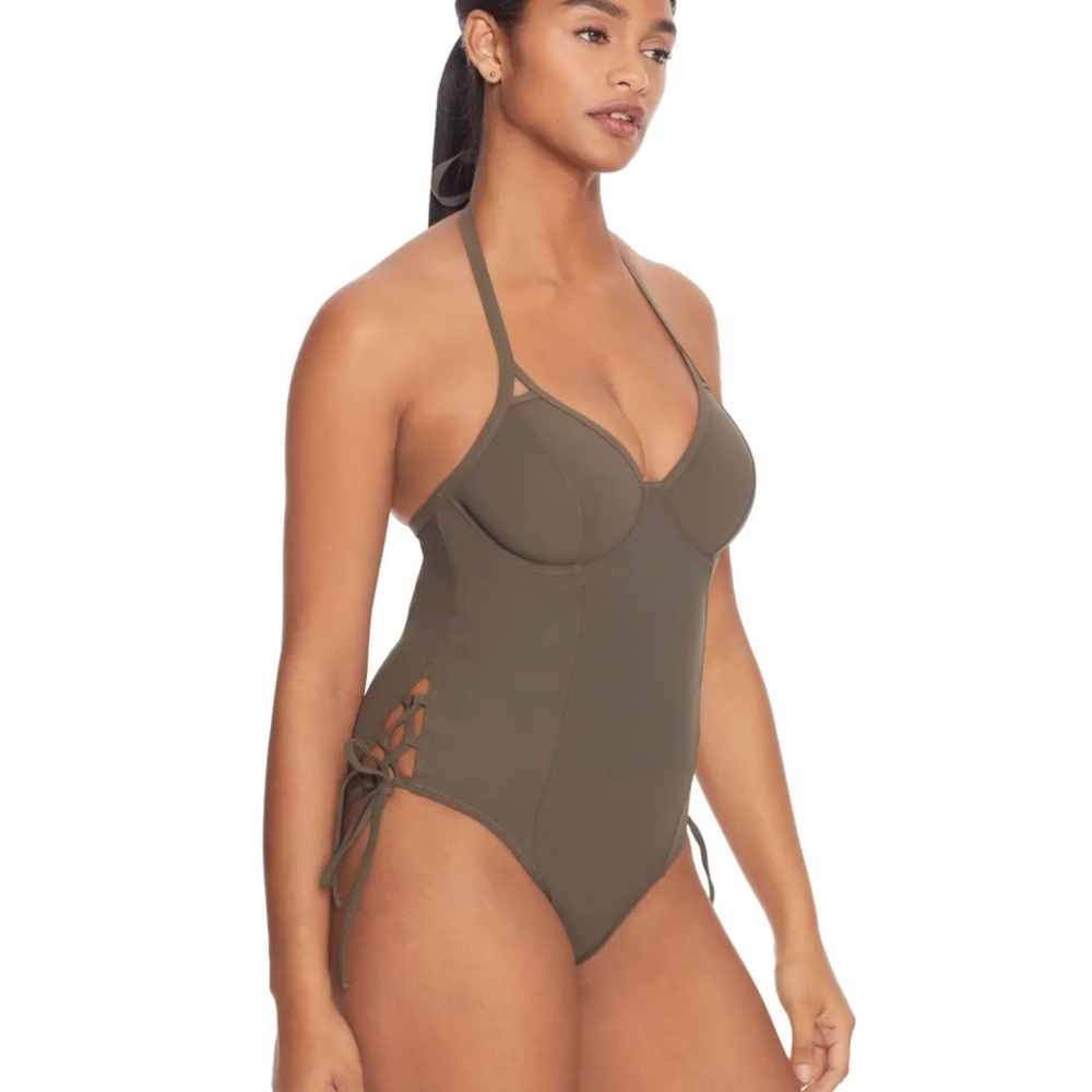 Miss Mandalay Icon Plunge Underwire One Piece 34DD